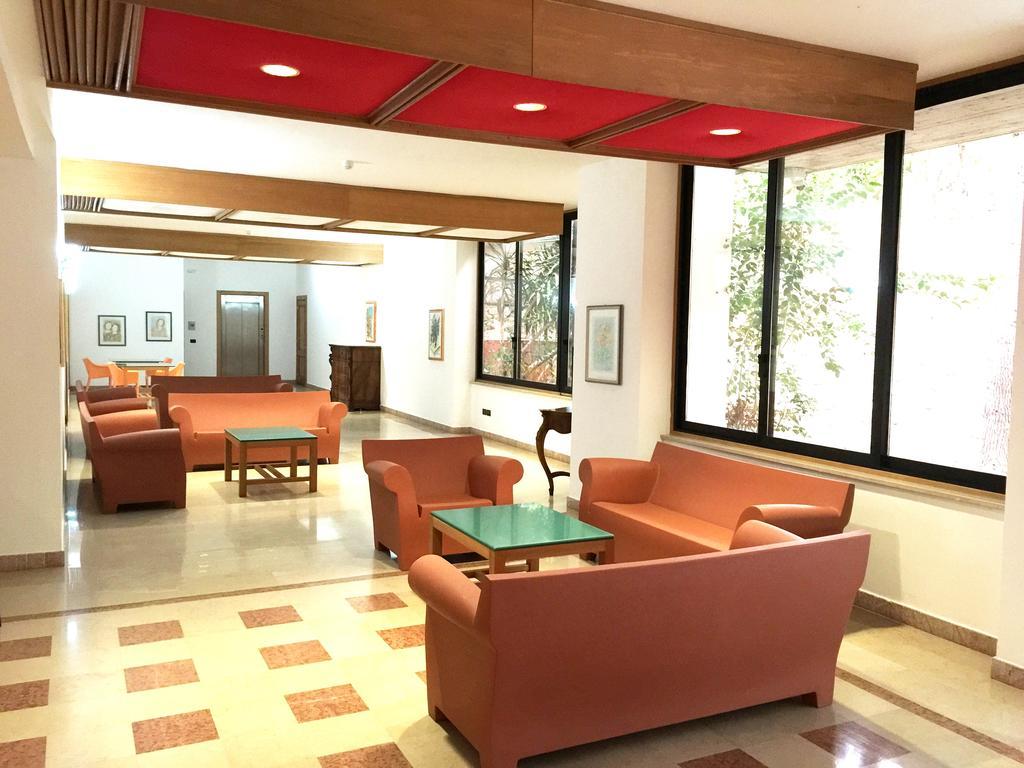 Villaggio Hotel Ripa Rodi Garganico Bagian luar foto