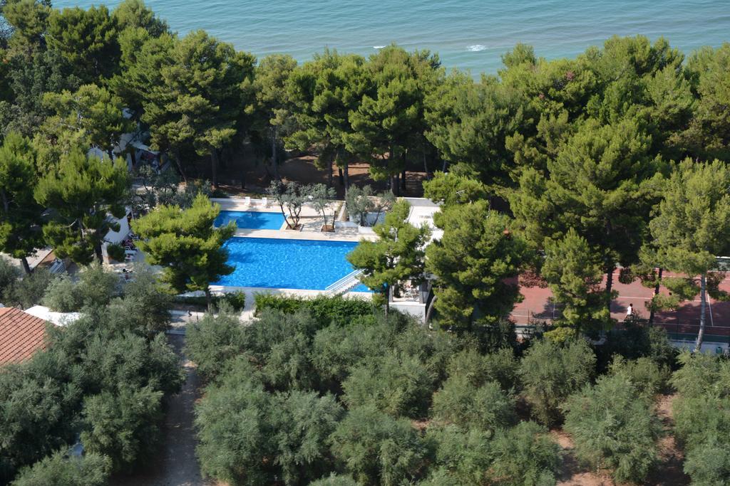 Villaggio Hotel Ripa Rodi Garganico Bagian luar foto