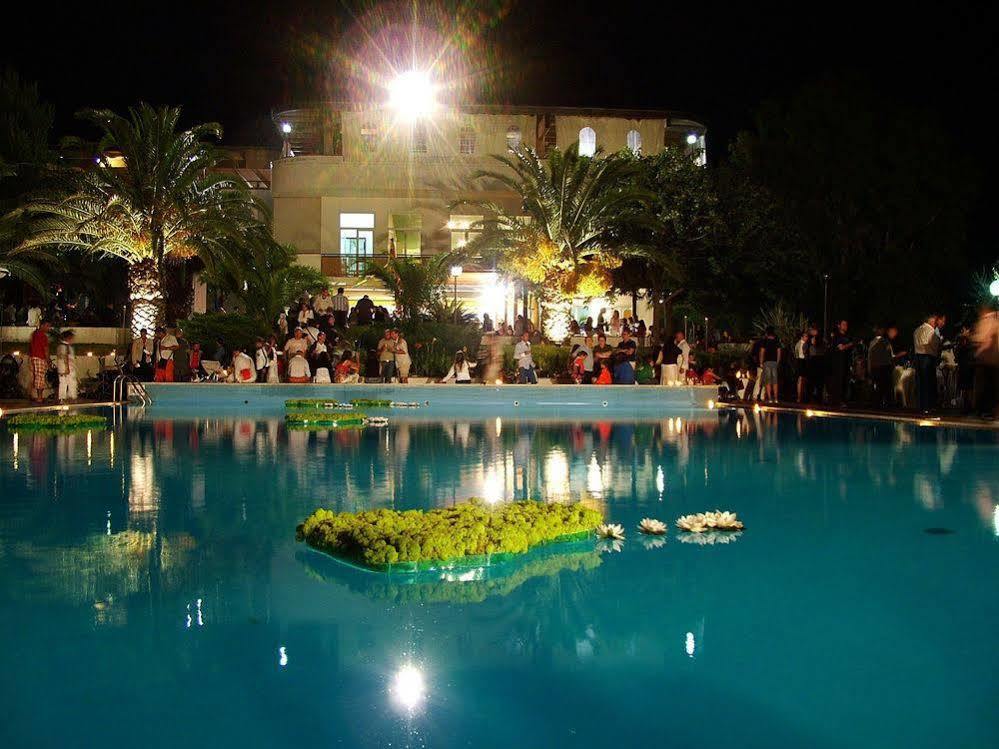 Villaggio Hotel Ripa Rodi Garganico Bagian luar foto